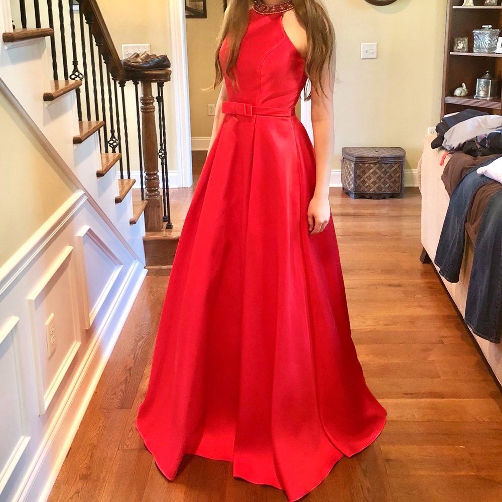 Red Prom Dress - Picture 2 of 5